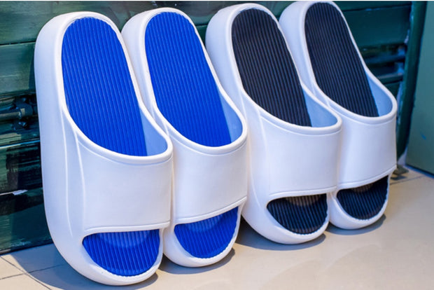 Anti-slip Thick Bottom Feces Feeling Couple Slippers